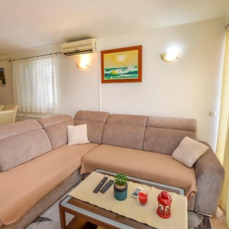 Apartments Jasna Primošten Zewnętrze zdjęcie